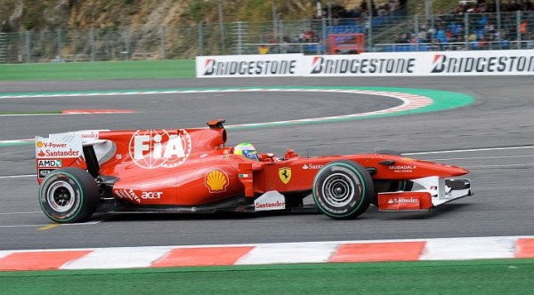 Ferrari e seu mais novo patrocinador...